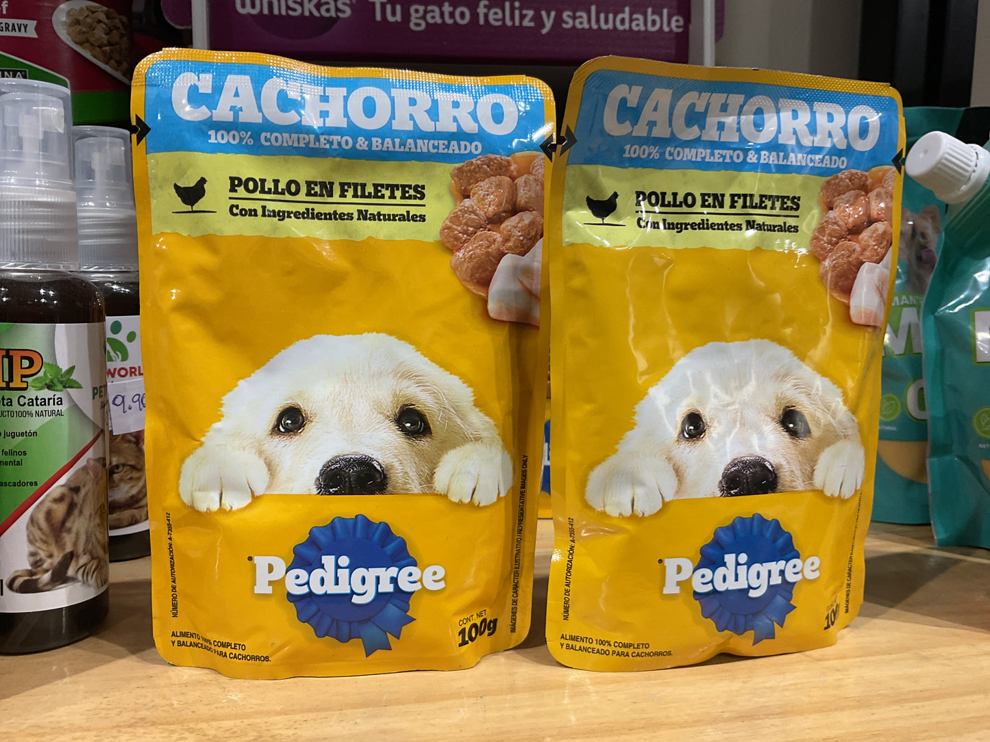 Pedigrí pollo en filetes