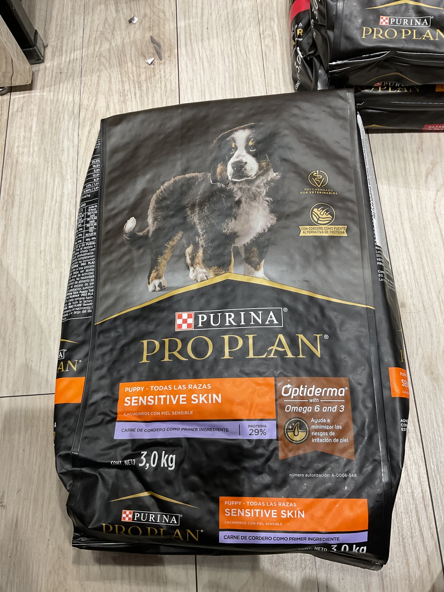 Pro plan sensitive sking todas las razas cordero 3 kg 093
