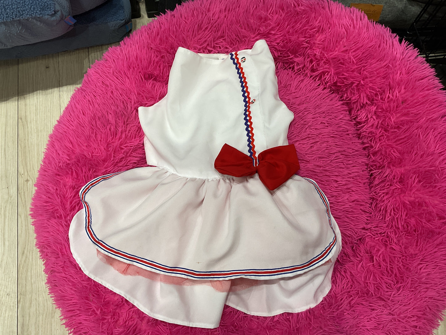 Vestido típico grande