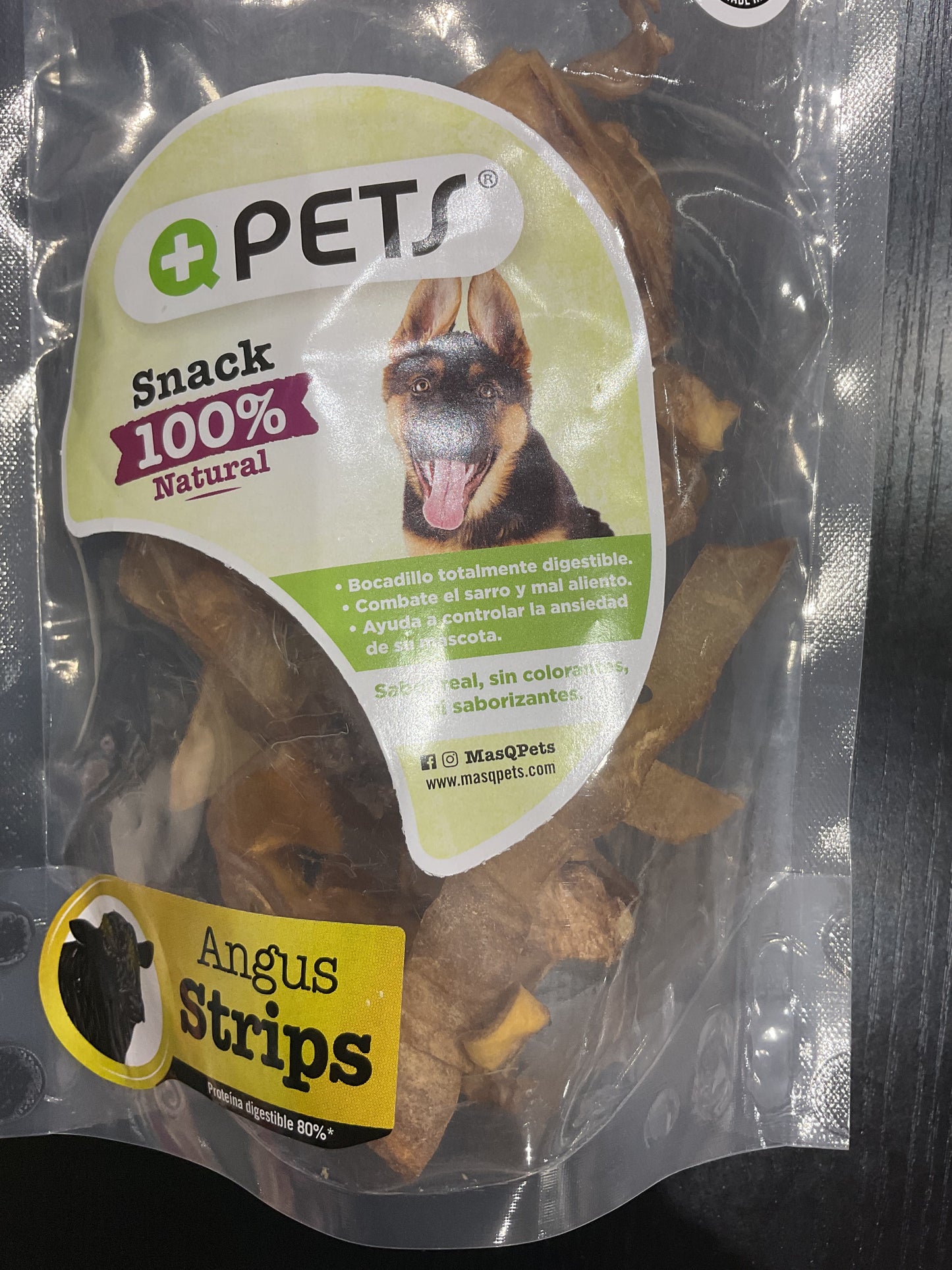 Angus Strips más pets