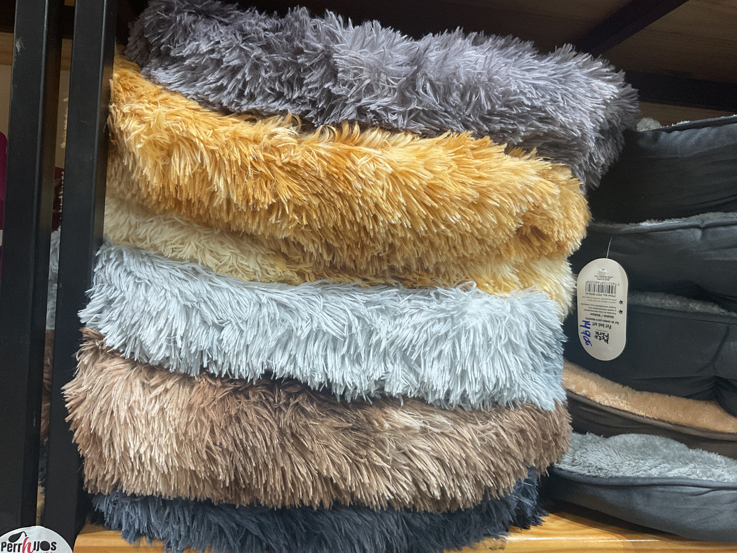 Cama peluche 2047 de colores