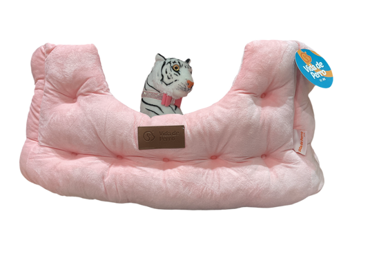 Cama rosada pared M 121