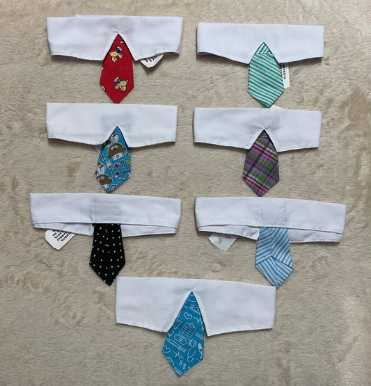 Corbata con broches para mascotas