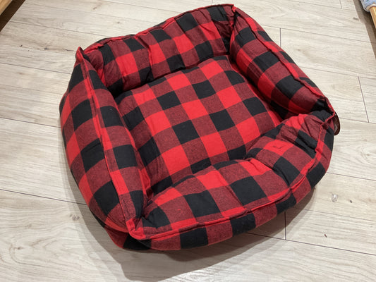 Cama roja nueva
