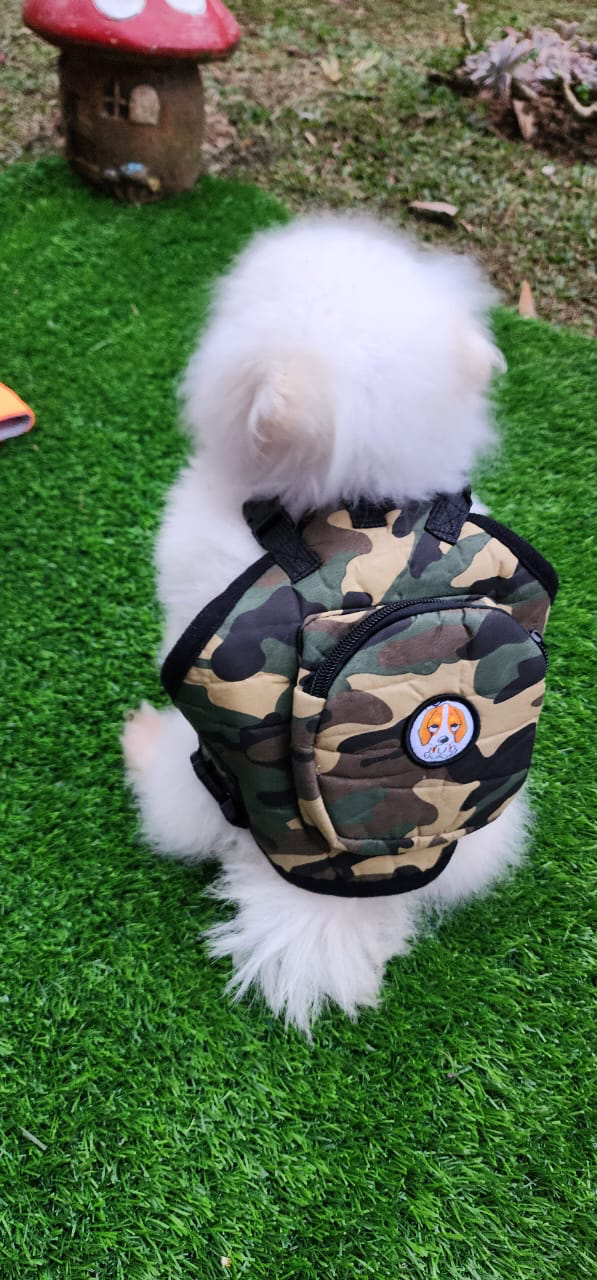 Pechera con bolso