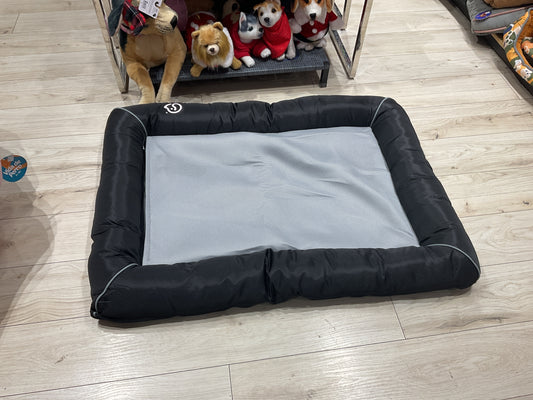 Cama negra XXL vida de perro. 061