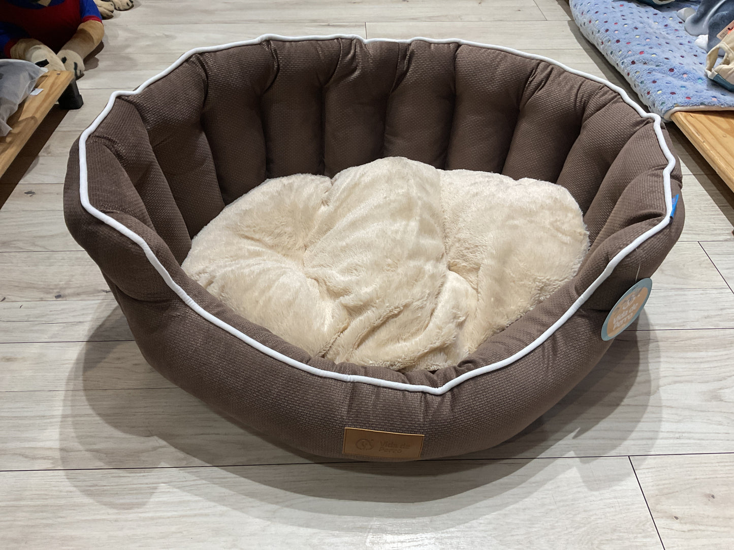 Cama gris vida de perro